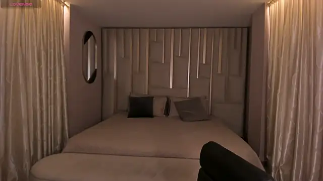 BellaRose X online show from 12/29/24, 04:05