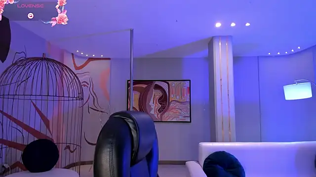 BellaRose X online show from 03/06/25, 06:30