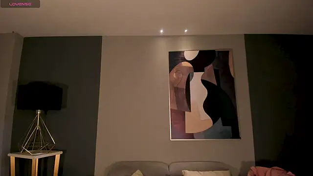 Snapshot of BellaRose_X chatting on 04/08/26, 04:01 BellaRose X online show from 04/08/26, 04:01