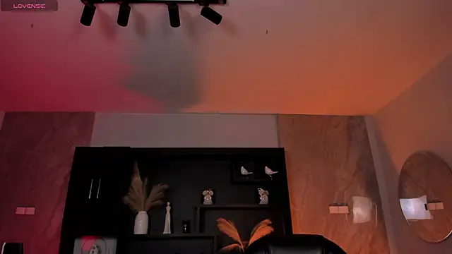 ViolettHansson online show from 03/26/26, 07:30