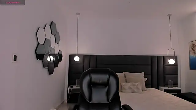 AliceHarper  online show from 03/09/25, 03:54