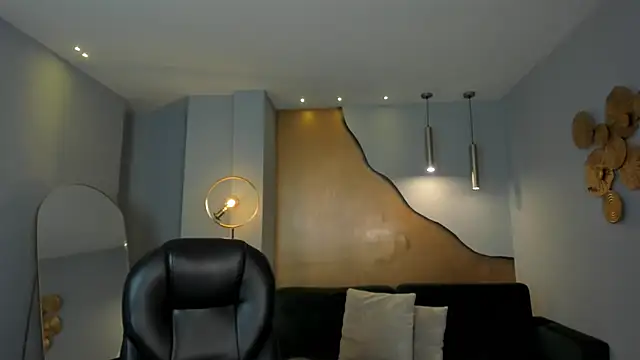 AliceHarper  online show from 10/14/25, 07:14