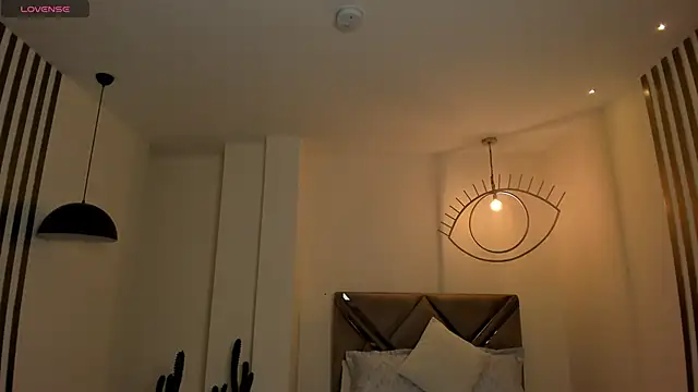 AliceHarper  online show from 02/25/26, 09:46