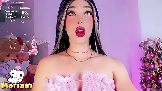 Snapshot of Marian_LV chatting on 12/22/24, 06:17 Marian LV online show from 12/22/24, 06:17