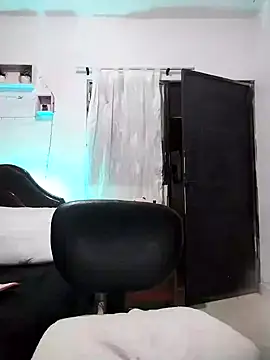 lunanataly online show from 01/04/25, 04:11