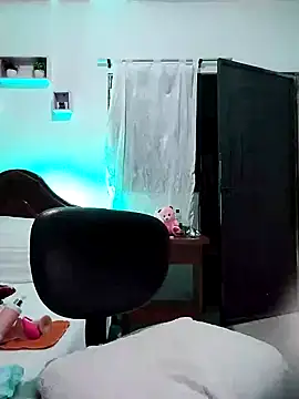 lunanataly online show from 01/18/25, 03:49