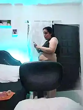 lunanataly online show from 01/28/25, 07:21