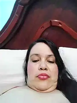 lunanataly online show from 02/12/25, 12:16