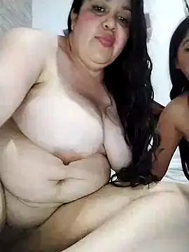 lunanataly online show from 02/21/25, 11:54