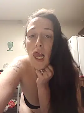 Snapshot of PhatAss_Kummmilla chatting on 04/25/26, 11:46 PhatAss Kummmilla online show from 04/25/26, 11:46