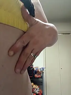 Snapshot of PhatAss_Kummmilla chatting on 05/21/26, 11:39 PhatAss Kummmilla online show from 05/21/26, 11:39