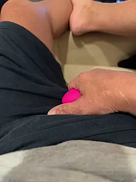 Snapshot of Teloficco chatting on 10/04/25, 11:25 Teloficco online show from 10/04/25, 11:25