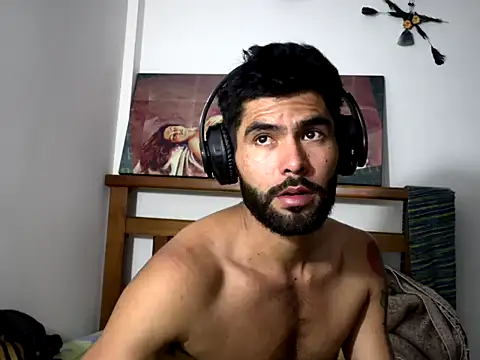 hideonbush051 online show from 12/04/25, 03:05