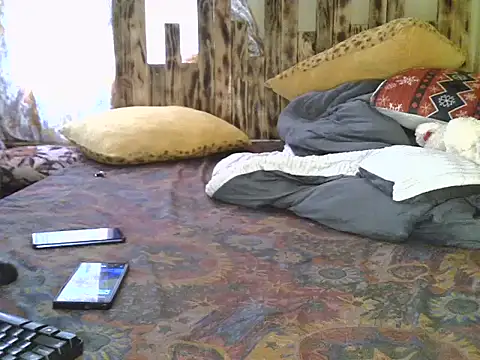 NATASHA LUCKY online show from 03/08/25, 01:57