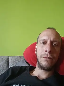 immi932 online show from 05/18/26, 04:24