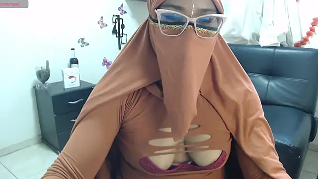 Aaliyah brown online show from 01/12/25, 11:39