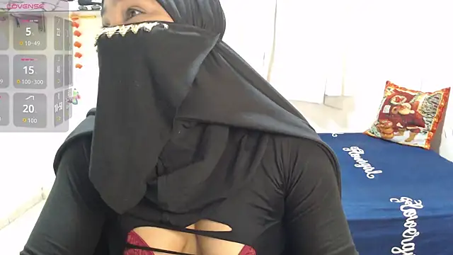 Aaliyah brown online show from 10/16/25, 02:45