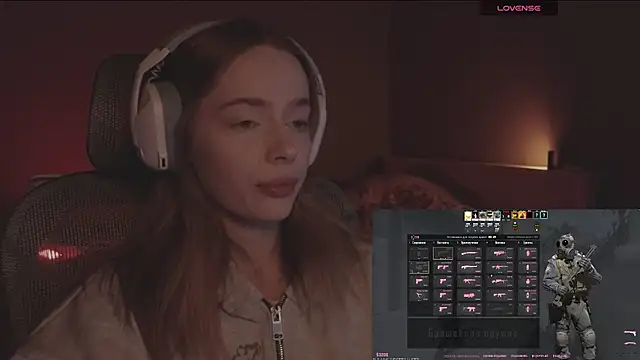 Snapshot of _MayShy_ chatting on 10/08/25, 02:36  MayShy  online show from 10/08/25, 02:36