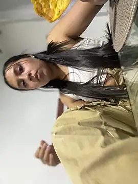 Snapshot of Salome_golvert chatting on 11/06/25, 10:54 Salome golvert online show from 11/06/25, 10:54