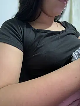 Snapshot of Salome_golvert chatting on 04/06/26, 11:16 Salome golvert online show from 04/06/26, 11:16