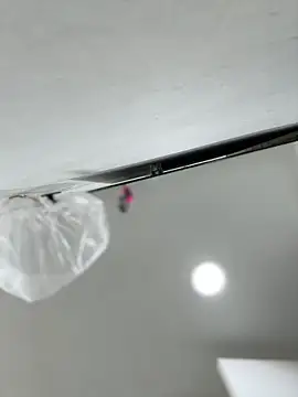 Snapshot of Salome_golvert chatting on 04/19/26, 06:10 Salome golvert online show from 04/19/26, 06:10