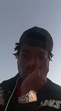 SlimeCrownzOut5 online show from 12/17/24, 11:49