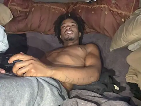 SlimeCrownzOut5 online show from 02/26/26, 06:40