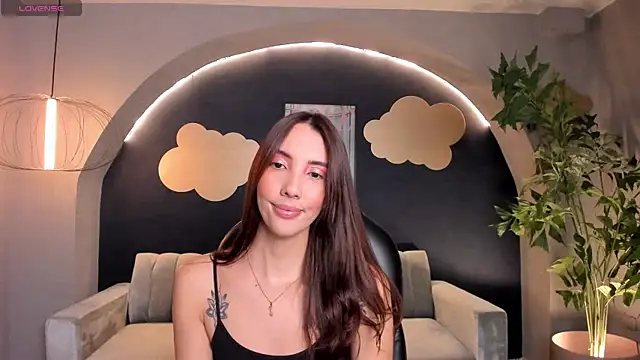 AnaisNin online show from 02/13/25, 12:00