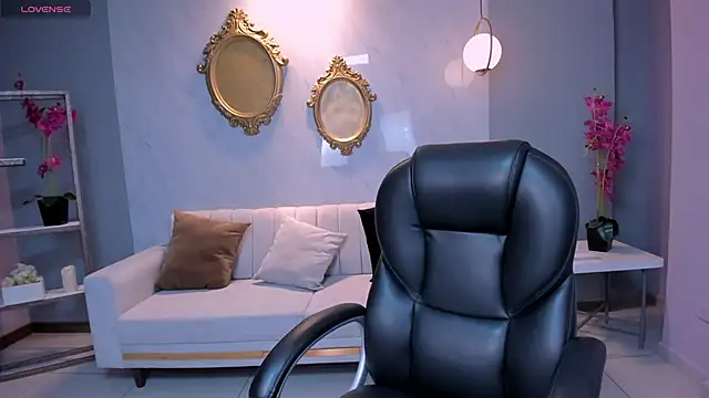 AnaisNin online show from 03/05/25, 01:28