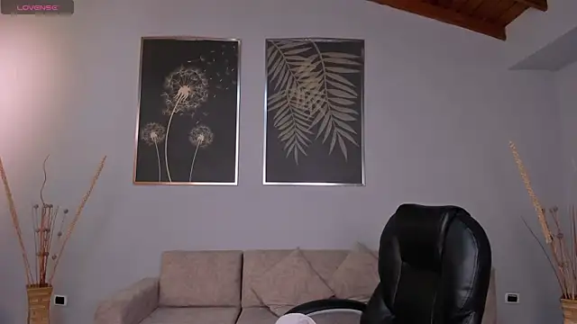 AnaisNin online show from 09/25/25, 02:15