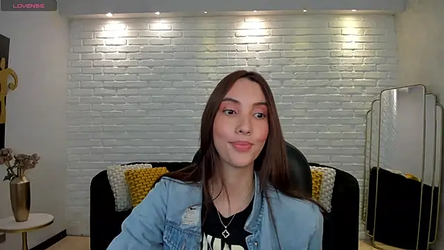 AnaisNin online show from 11/07/25, 03:06