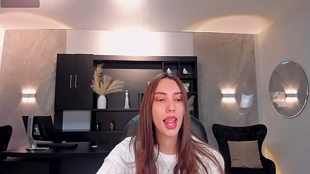 AnaisNin online show from 11/28/25, 11:40