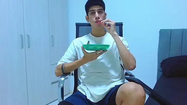 jhony-sex online show from 09/18/25, 03:08