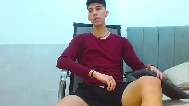 Snapshot of jhony-sex chatting on 04/11/26, 06:51 jhony-sex online show from 04/11/26, 06:51