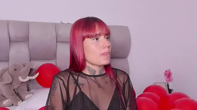 Snapshot of Susan-Sweet-7 chatting on 02/14/25, 08:26 Susan-Sweet-7 online show from 02/14/25, 08:26