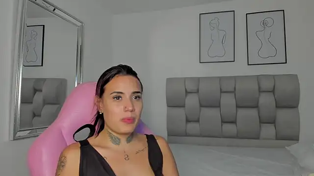 Snapshot of Susan-Sweet-7 chatting on 09/13/25, 07:57 Susan-Sweet-7 online show from 09/13/25, 07:57