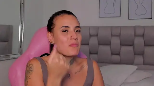 Snapshot of Susan-Sweet-7 chatting on 09/15/25, 07:58 Susan-Sweet-7 online show from 09/15/25, 07:58