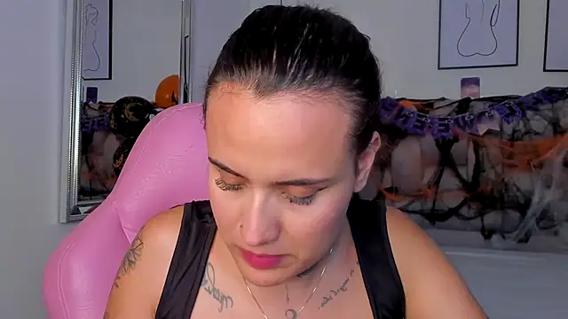 Snapshot of Susan-Sweet-7 chatting on 10/27/25, 11:41 Susan-Sweet-7 online show from 10/27/25, 11:41