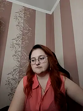 Snapshot of WhiteBellaX chatting on 02/18/26, 07:48 WhiteBellaX online show from 02/18/26, 07:48