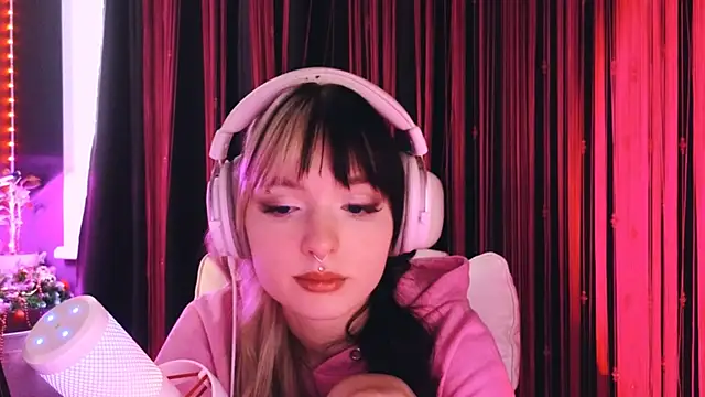 Avi Nile online show from 01/14/26, 03:01