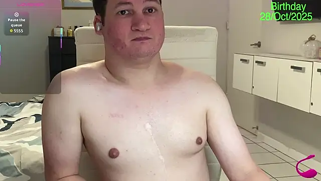 Lorenzo hernandez online show from 10/18/25, 10:32