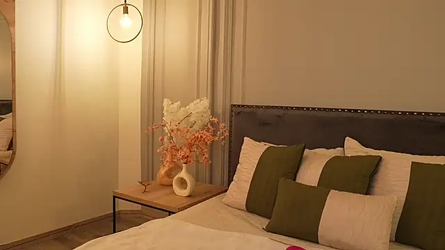 Snapshot of IrisBaker chatting on 03/19/26, 10:03 IrisBaker online show from 03/19/26, 10:03