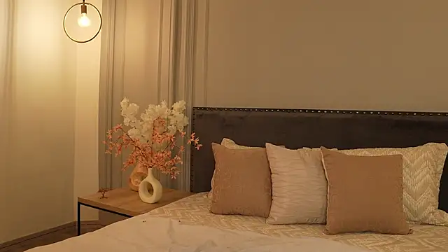 Snapshot of IrisBaker chatting on 03/25/26, 12:16 IrisBaker online show from 03/25/26, 12:16