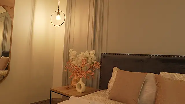 Snapshot of IrisBaker chatting on 03/27/26, 12:16 IrisBaker online show from 03/27/26, 12:16