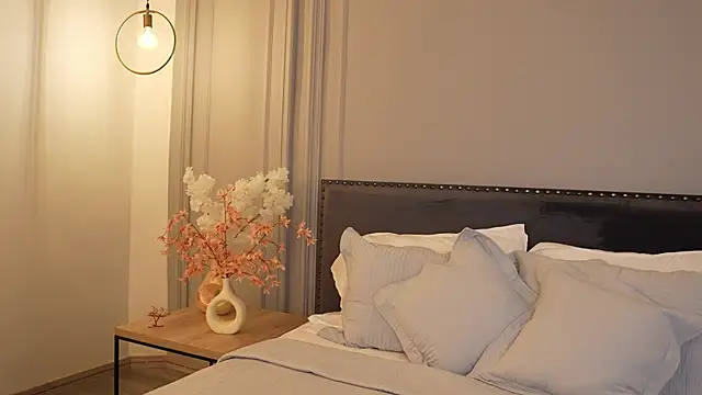 Snapshot of IrisBaker chatting on 04/10/26, 10:25 IrisBaker online show from 04/10/26, 10:25