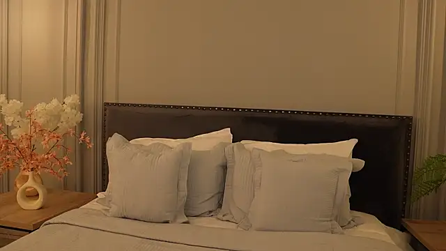 Snapshot of IrisBaker chatting on 04/14/26, 10:38 IrisBaker online show from 04/14/26, 10:38