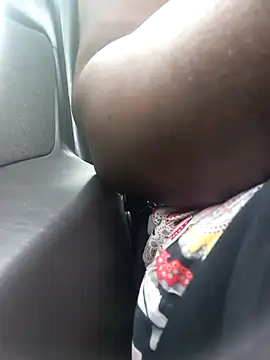 Snapshot of blackhotpartyts chatting on 10/22/25, 11:54 blackhotpartyts online show from 10/22/25, 11:54