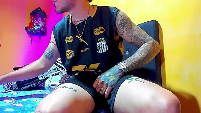 Snapshot of smoker445 chatting on 01/11/26, 08:25 smoker445 online show from 01/11/26, 08:25