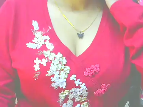 Snapshot of ishmita99 chatting on 12/08/24, 02:52 ishmita99 online show from 12/08/24, 02:52