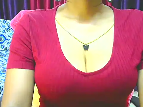 Snapshot of ishmita99 chatting on 10/22/25, 09:53 ishmita99 online show from 10/22/25, 09:53